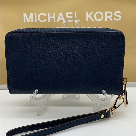 Michael Kors Jet Set Travel LG FLAT MF PHN CASE - Picture 4 of 16